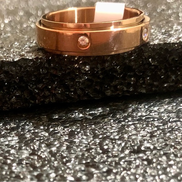 New Stainless Steel Spinner Ring Size 8 (Unisex) - Picture 6 of 6